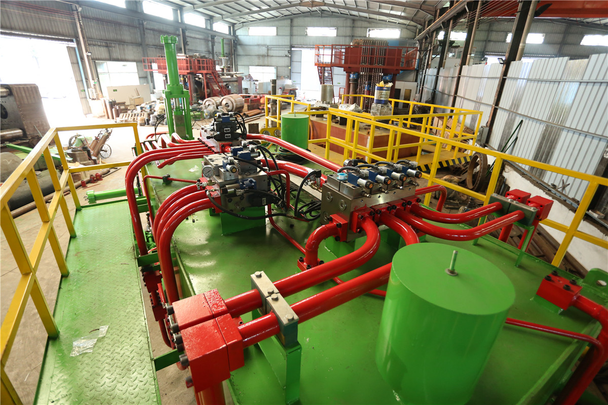 鋁型材擠壓機(jī)